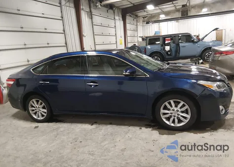 2013 Toyota Avalon Xle z USA, uszkodzony, nr VIN 4T1BK1EBXDU059375